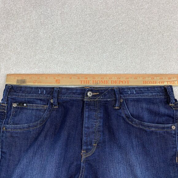 Vintage DC Shoes Mens 38 (Fits 40) Danny Way Skateboarding Denim Cropped Jeans - Picture 10 of 13